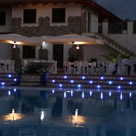 Hotel Gaudio Longobardi Bagian luar foto