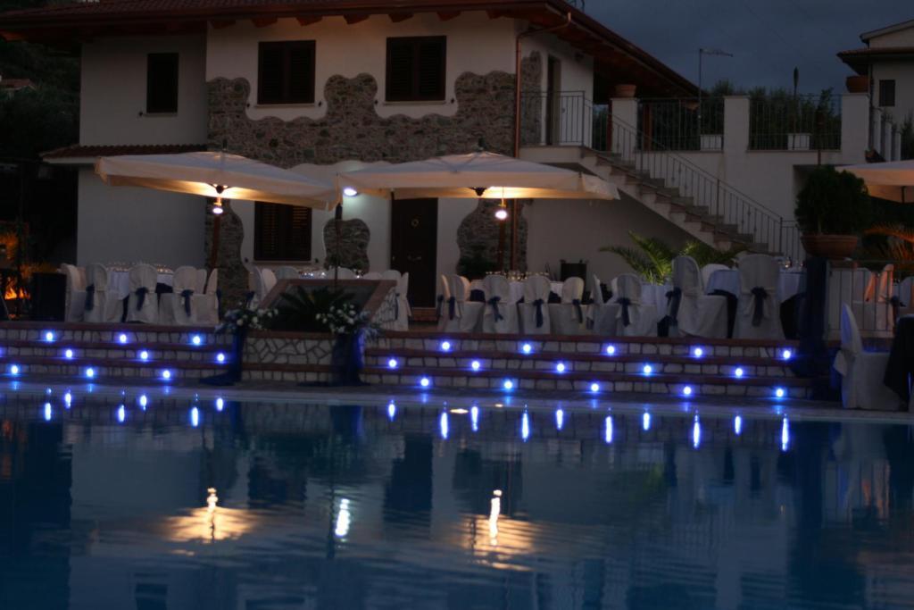 Hotel Gaudio Longobardi Bagian luar foto