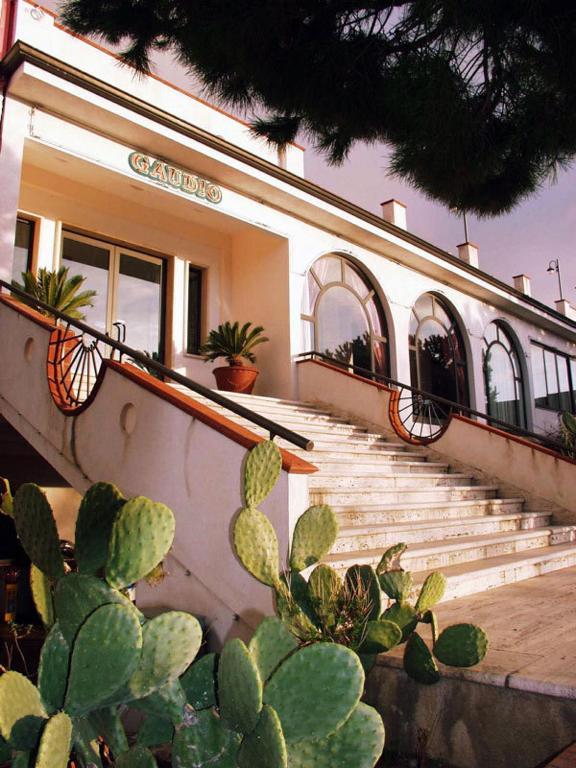 Hotel Gaudio Longobardi Bagian luar foto